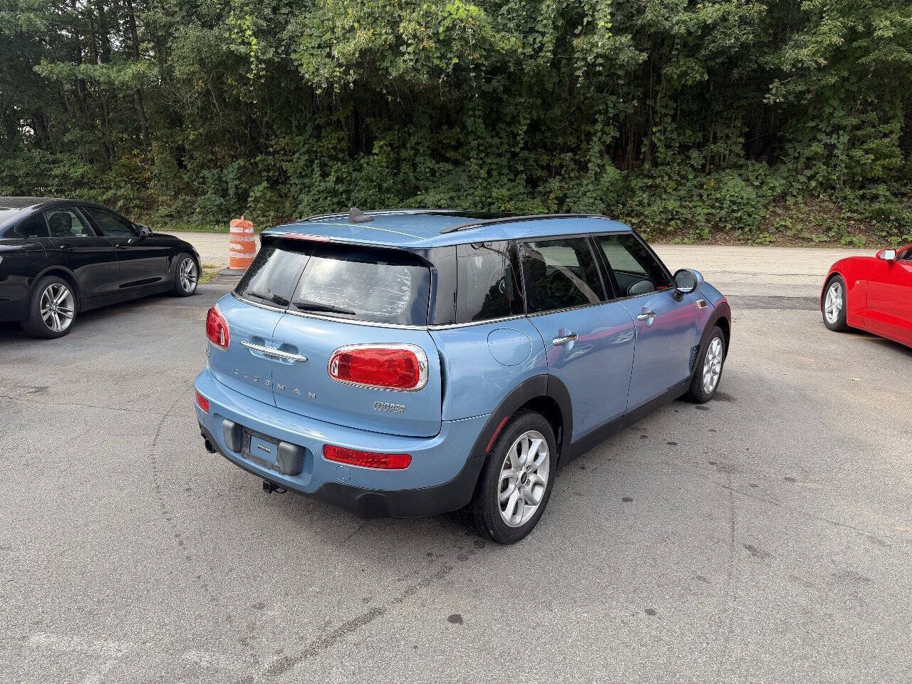 Used 2016 MINI Cooper Clubman FWD image 5
