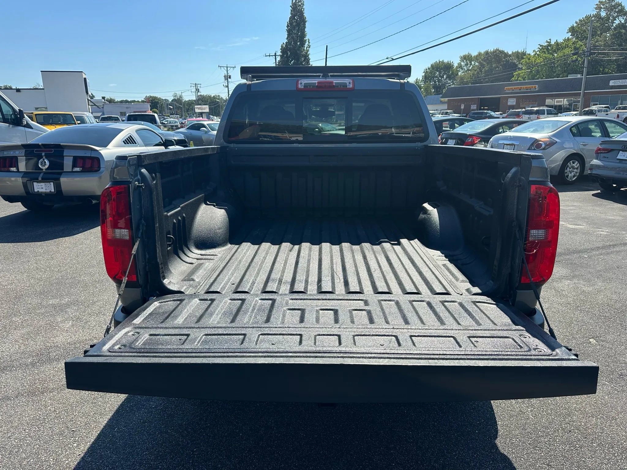Used 2022 Chevrolet Colorado LT w/ Luxury Package image 10