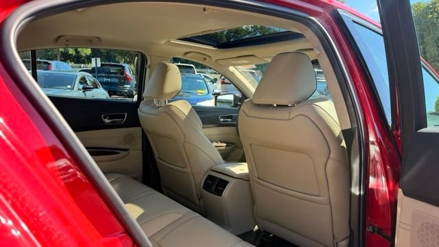 Used 2019 Acura TLX w/ Technology Package AWD/4WD image 4
