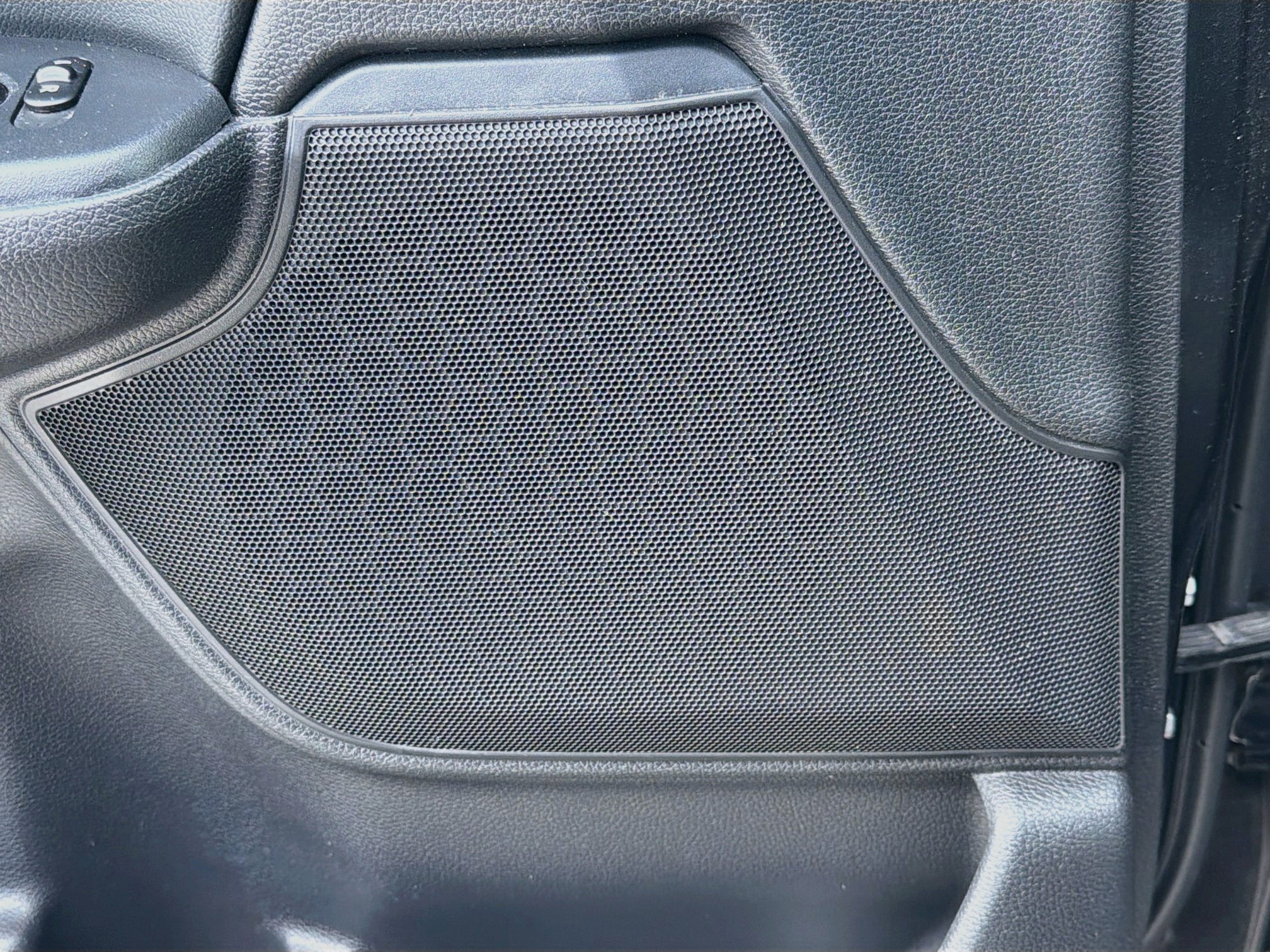 Used 2017 Honda CR-V Touring image 23