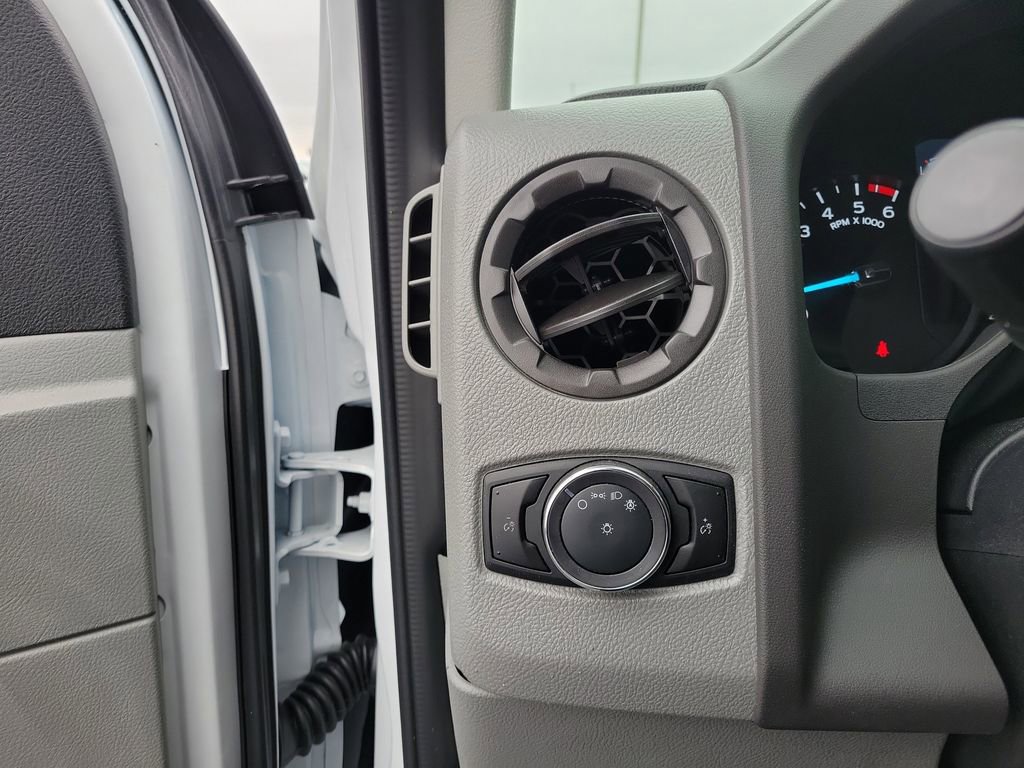 New 2026 Ford E-350 and Econoline 350 Super Duty w/ Power Equipment Group image 24