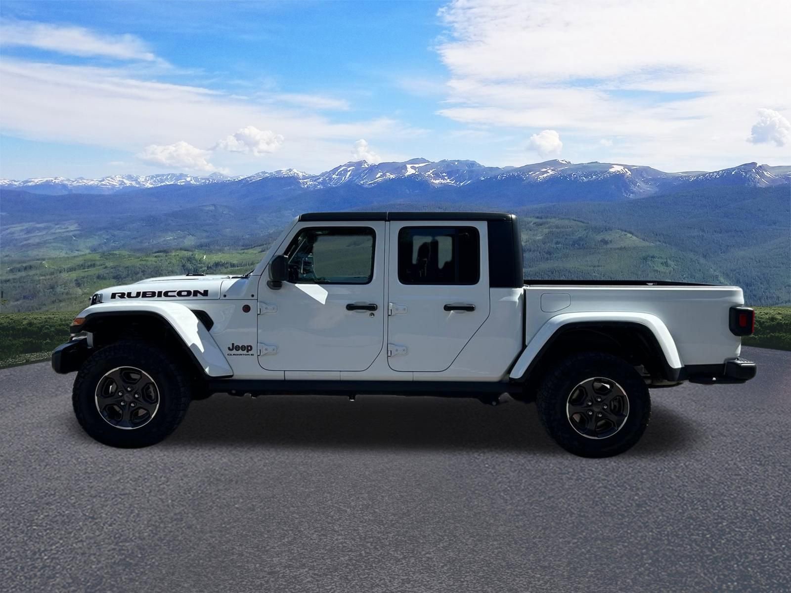 Used 2023 Jeep Gladiator Rubicon w/ Cold Weather Group AWD/4WD image 2