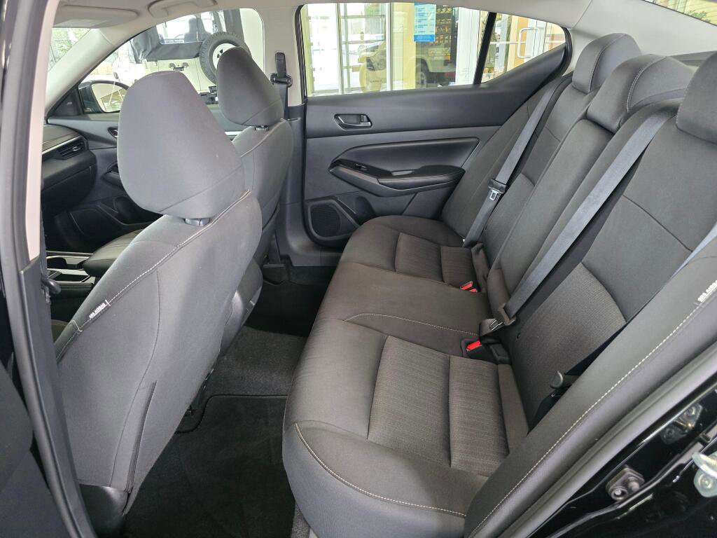 Used 2023 Nissan Altima 2.5 SV image 37