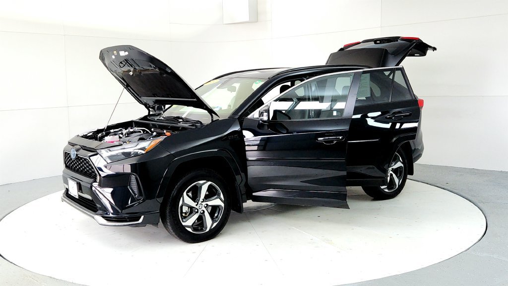 Certified 2024 Toyota RAV4 SE w/ Weather & Moonroof Package AWD/4WD image 10