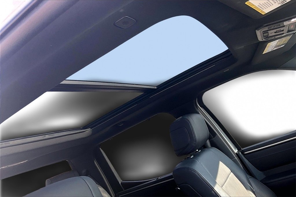 Used 2024 Toyota Tundra Platinum image 15