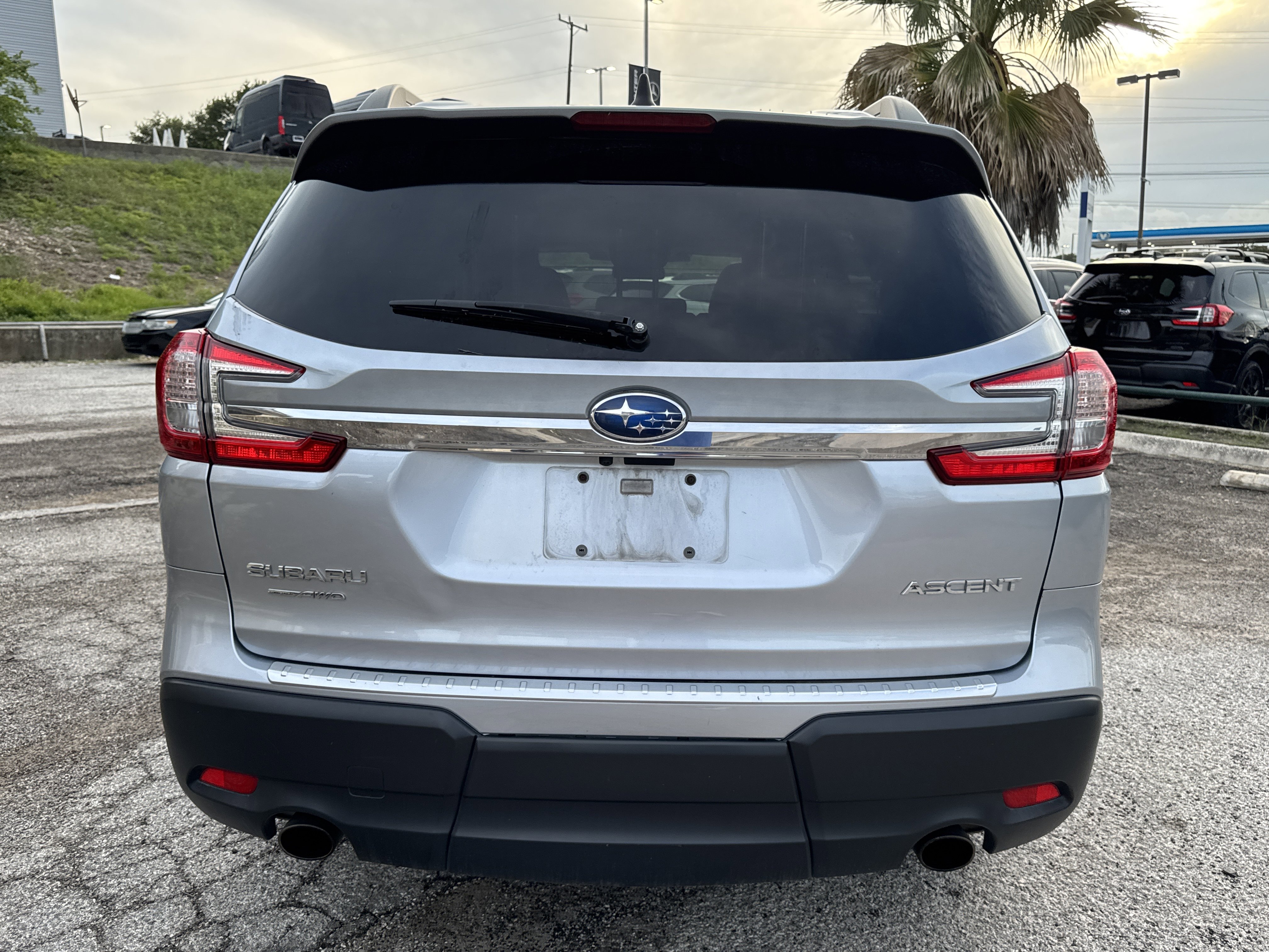 Certified 2024 Subaru Ascent Premium AWD/4WD image 4