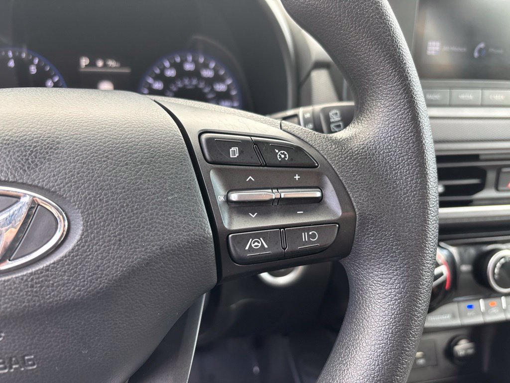 Used 2022 Hyundai Kona SEL FWD image 19