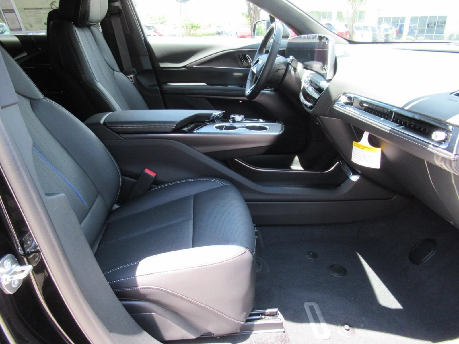 New 2026 Cadillac Lyriq Sport RWD image 9