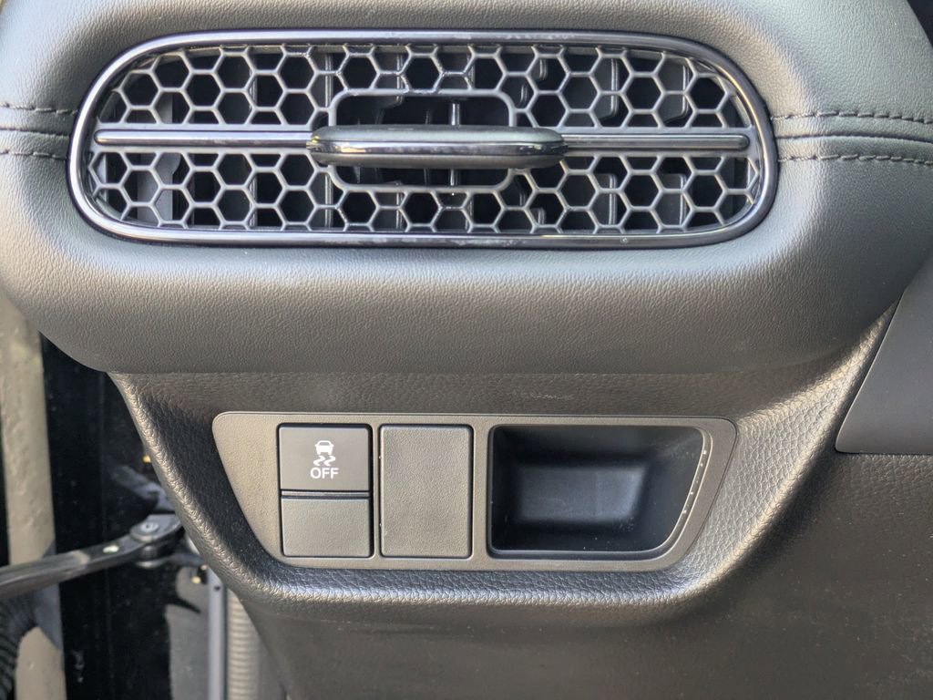 Used 2024 Honda HR-V LX image 25