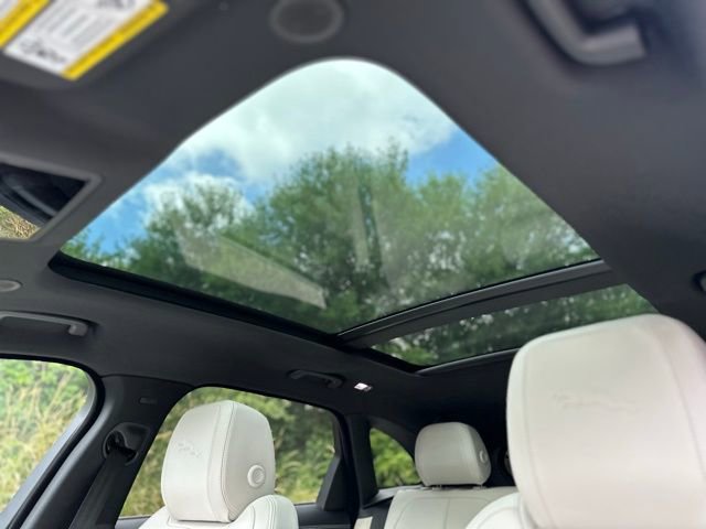 New 2026 Jaguar F-PACE R-Dynamic S AWD/4WD image 13