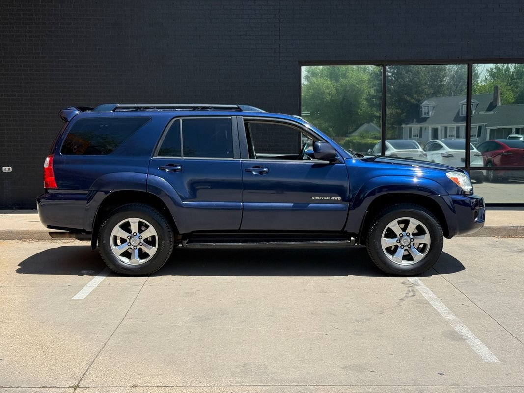 Used 2007 Toyota 4Runner Limited AWD/4WD image 10
