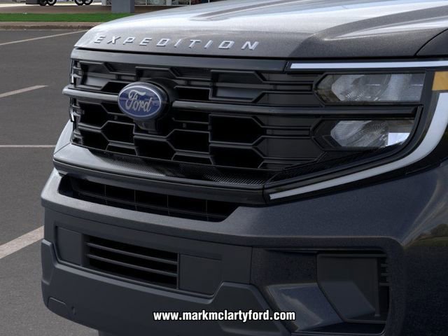 New 2026 Ford Expedition Active image 16