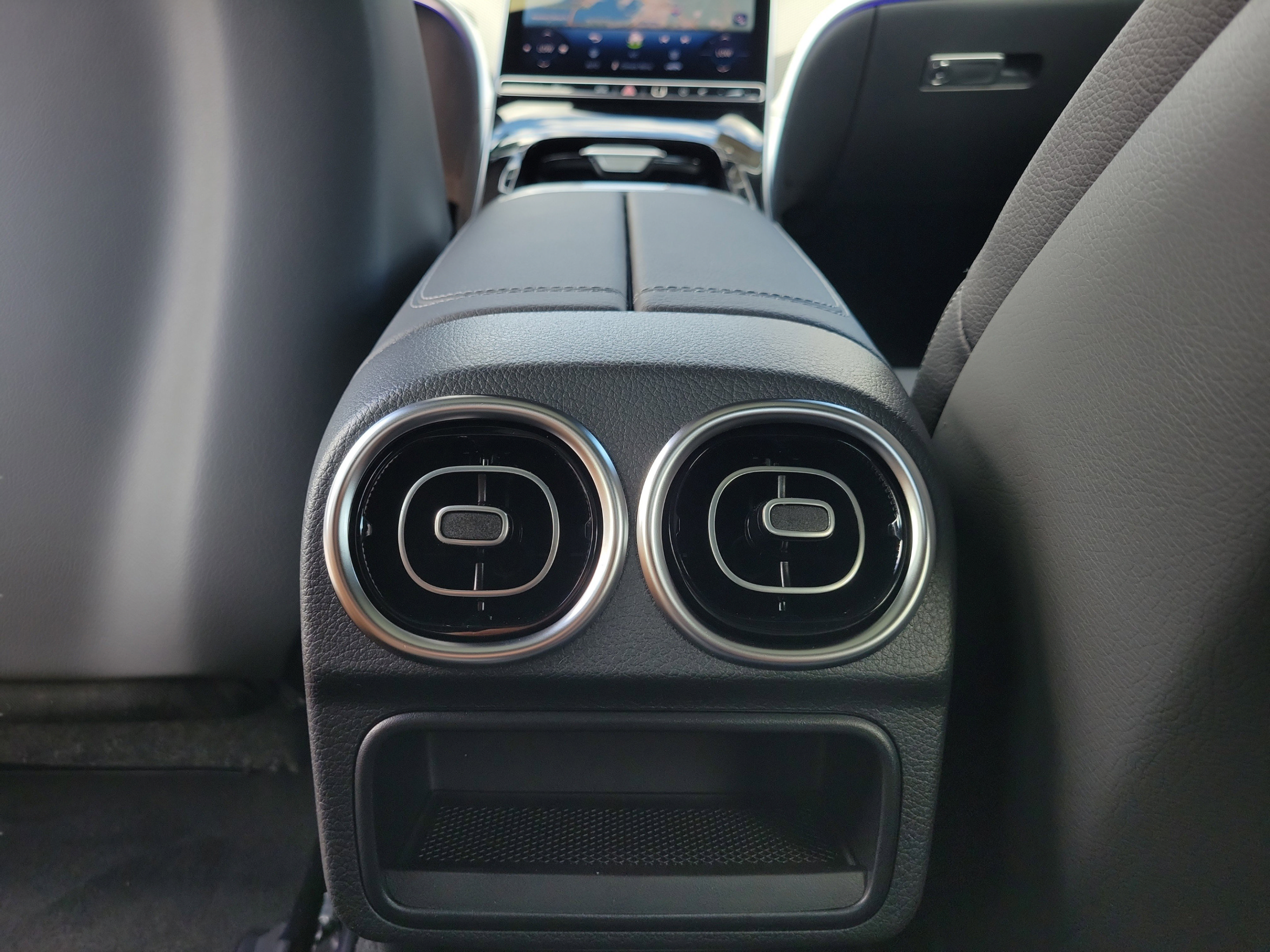 New 2026 Mercedes-Benz CLE 300 4MATIC Coupe image 12