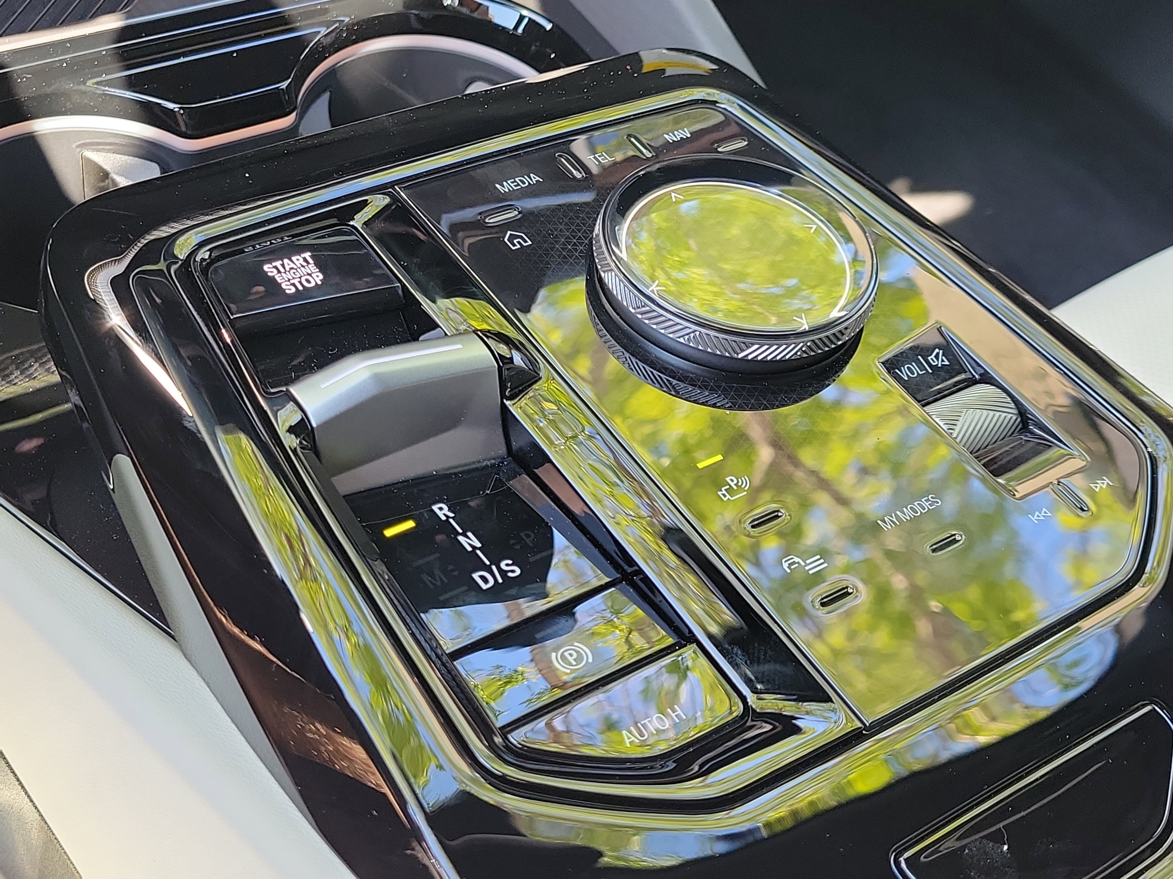New 2026 BMW 540i xDrive AWD/4WD image 26
