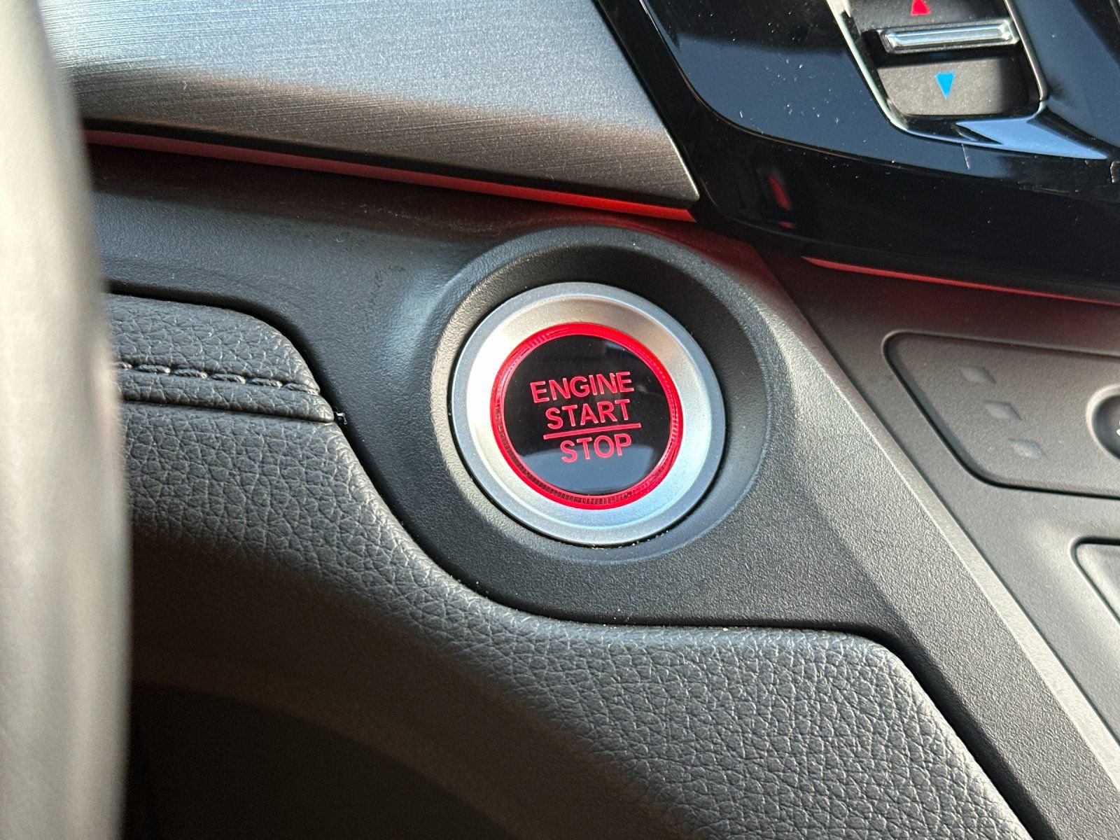 Used 2025 Honda Odyssey Sport-L image 23