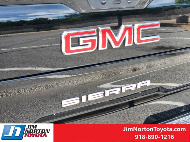 Used 2023 GMC Sierra 1500 SLT w/ SLT Premium Package AWD/4WD image 12