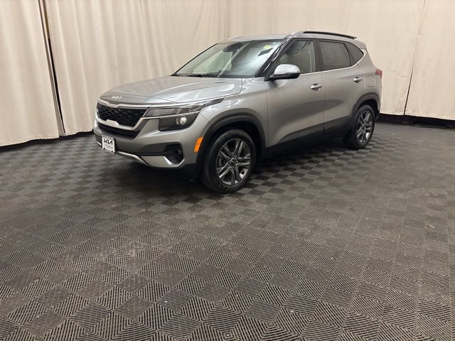 Certified 2023 Kia Seltos S image 1