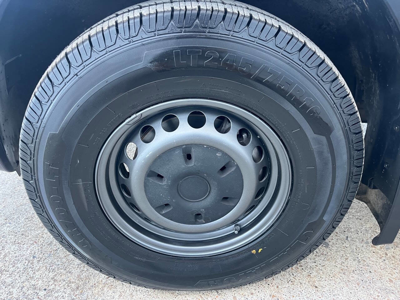 Used 2010 Freightliner Sprinter 2500 image 35