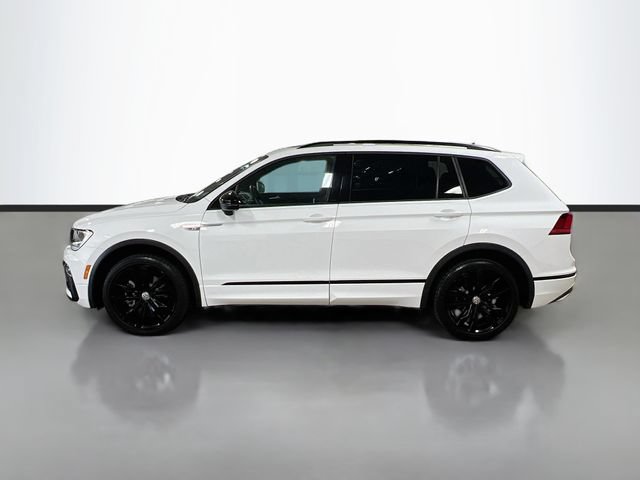 Used 2021 Volkswagen Tiguan SE R-Line AWD/4WD image 4