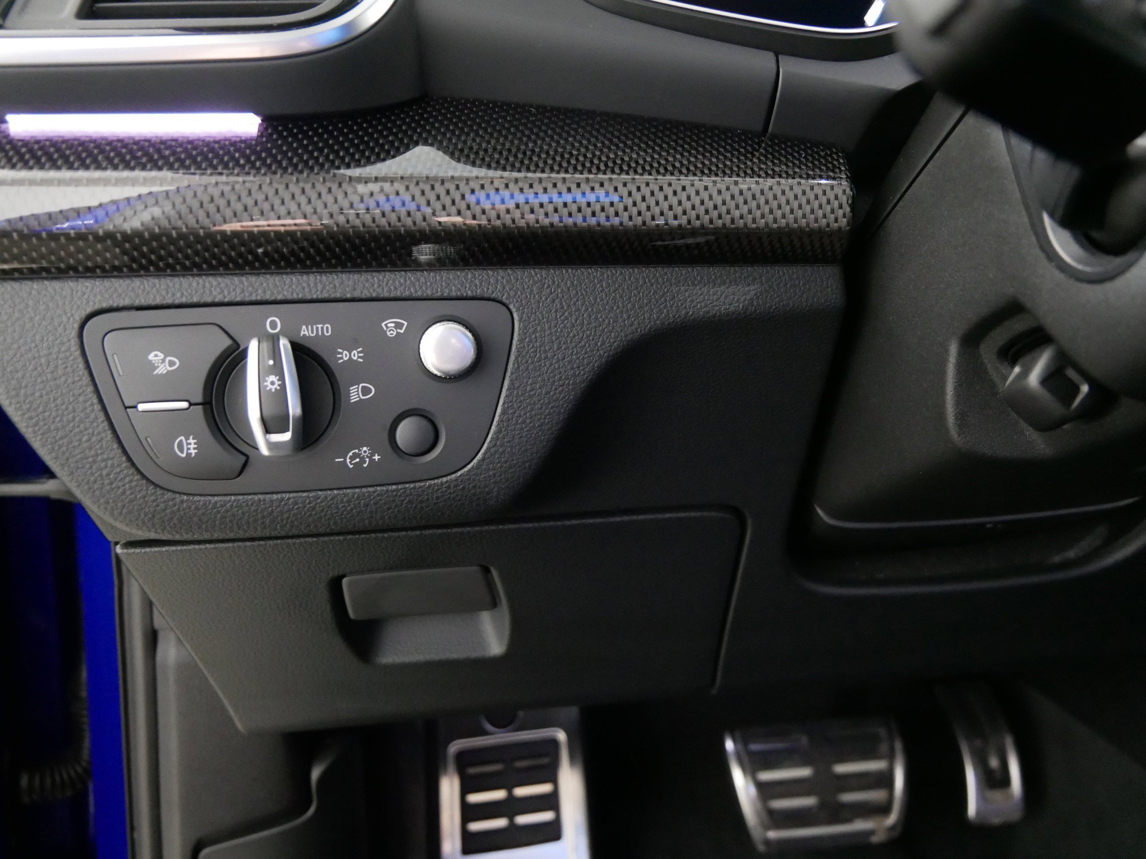 Used 2022 Audi SQ5 Prestige w/ Prestige Package image 26