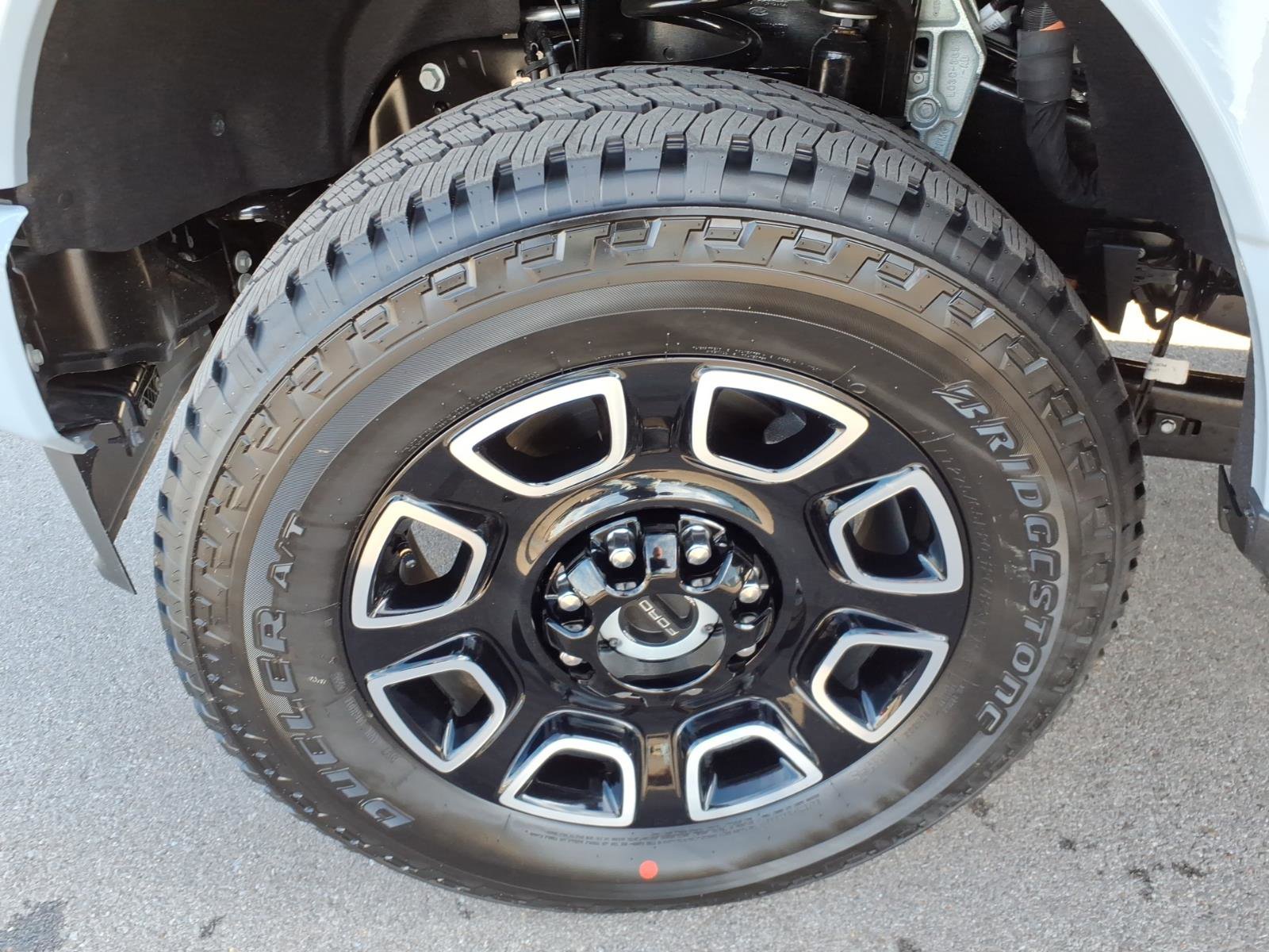 New 2026 Ford F250 Platinum image 9