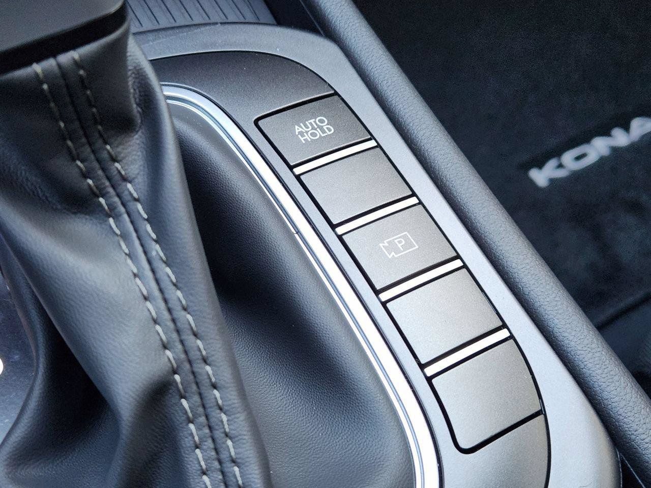 New 2026 Hyundai Kona SE FWD image 19