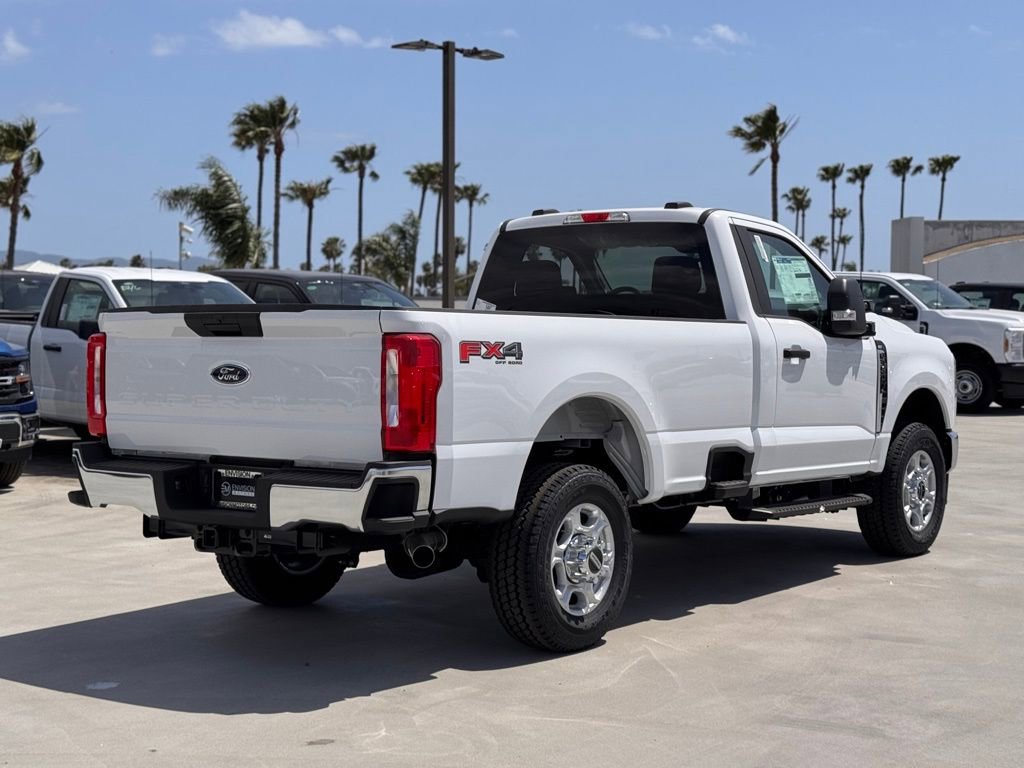 Used 2025 Ford F350 XLT w/ FX4 Off-Road Package AWD/4WD image 12