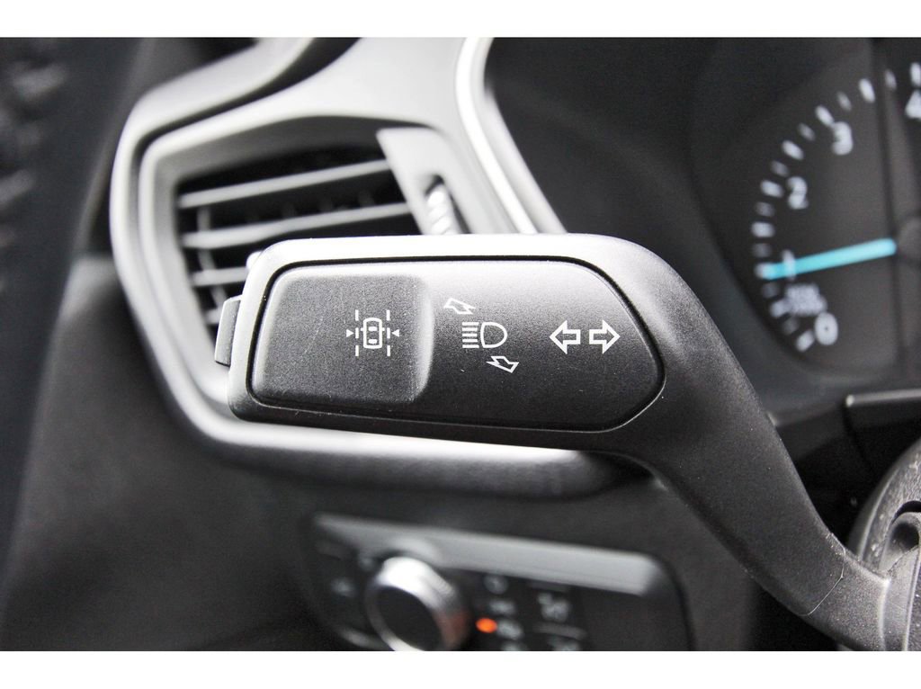 Used 2022 Ford Escape SE w/ SE Sport Appearance Package FWD image 17