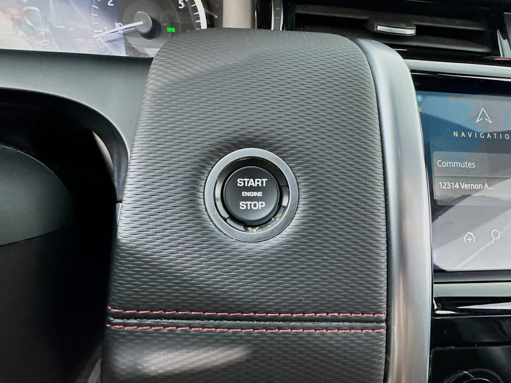 Used 2022 Land Rover Discovery Sport SE R-Dynamic AWD/4WD image 20