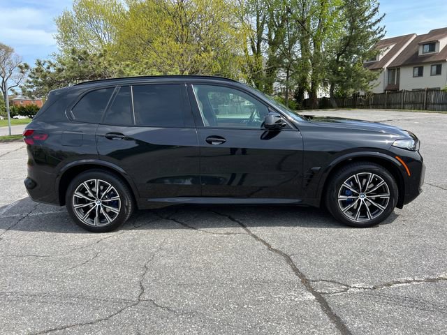 Used 2024 BMW X5 xDrive40i w/ Executive Package AWD/4WD image 12