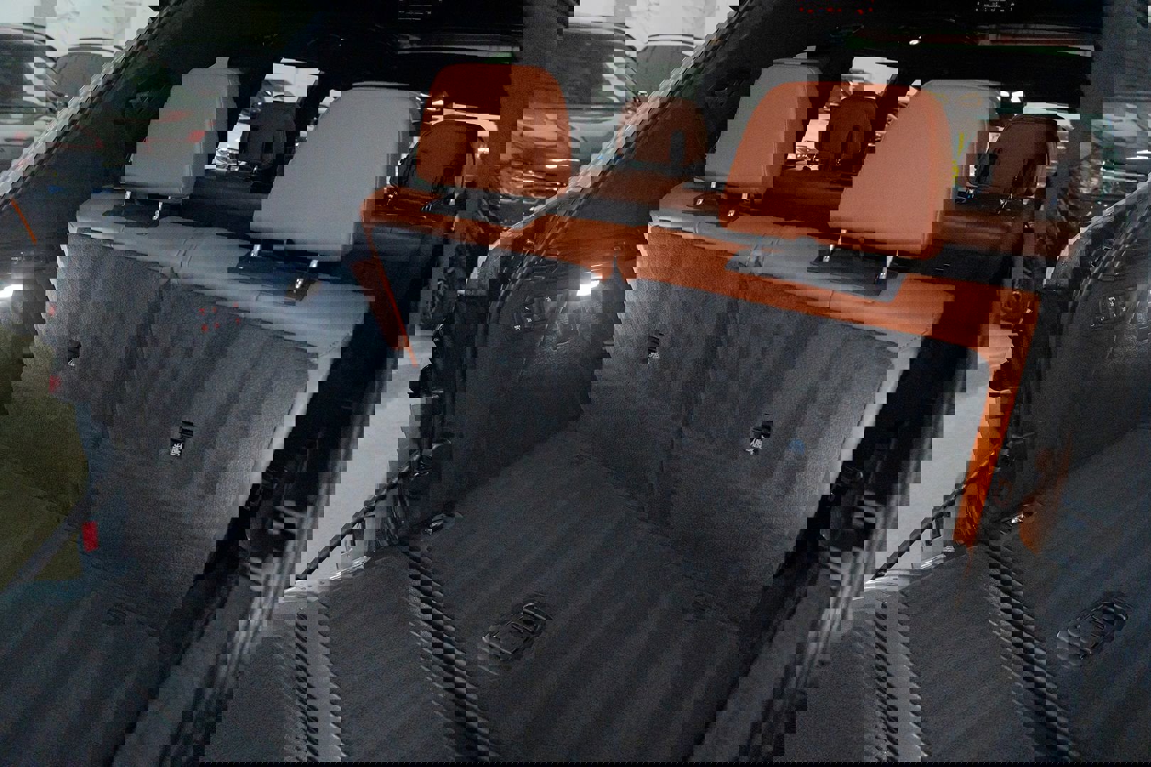 Used 2023 BMW X7 M60i image 40