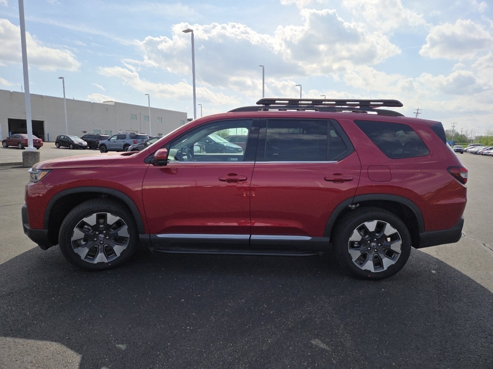 New 2026 Honda Pilot Touring image 15