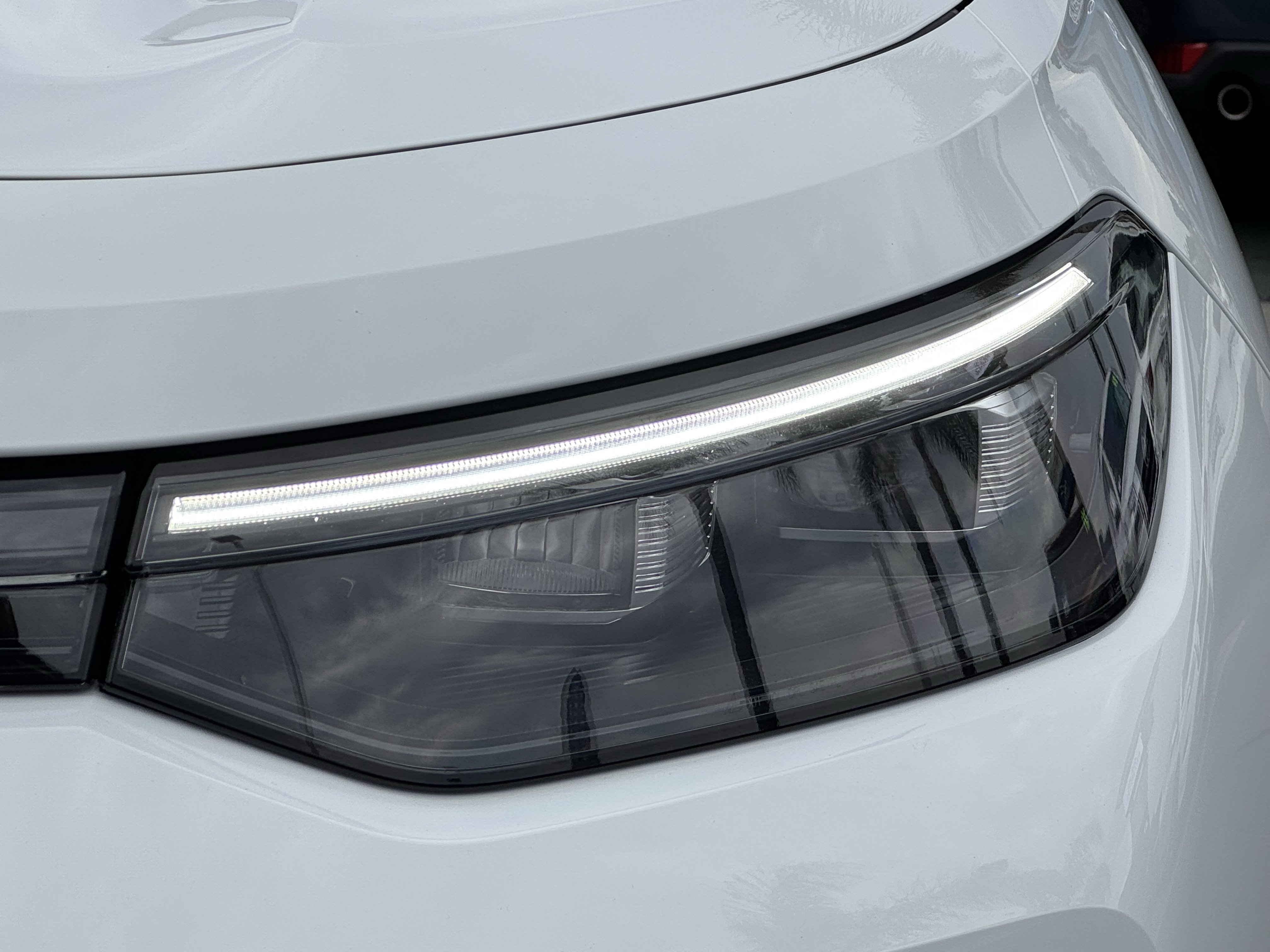 Certified 2025 Volkswagen Tiguan S AWD/4WD image 5