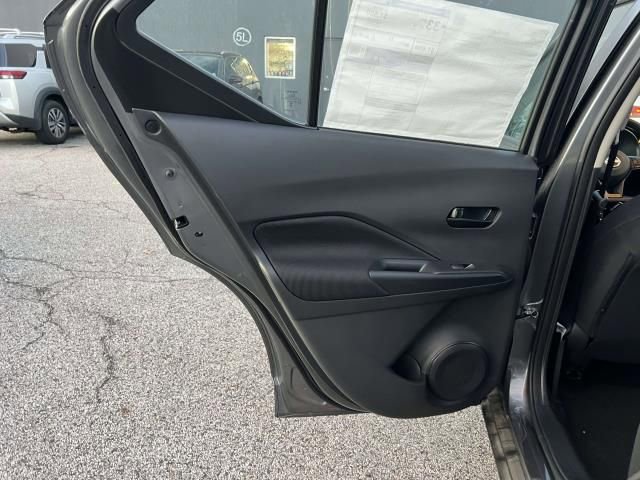 New 2025 Nissan Kicks Play S image 16