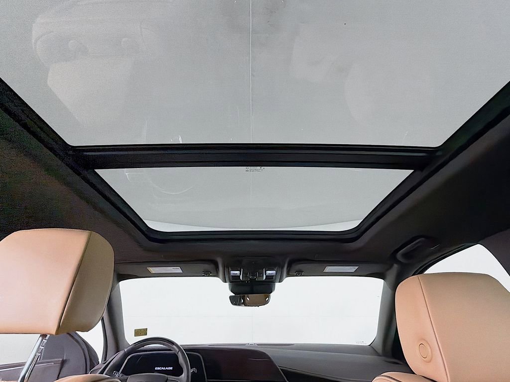Certified 2023 Cadillac Escalade Sport w/ LPO, ONYX Package image 15