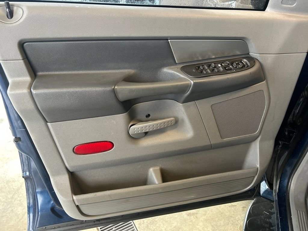 Used 2007 Dodge Ram 1500 Truck SLT w/ Quad Cab Big Horn Value Group image 16