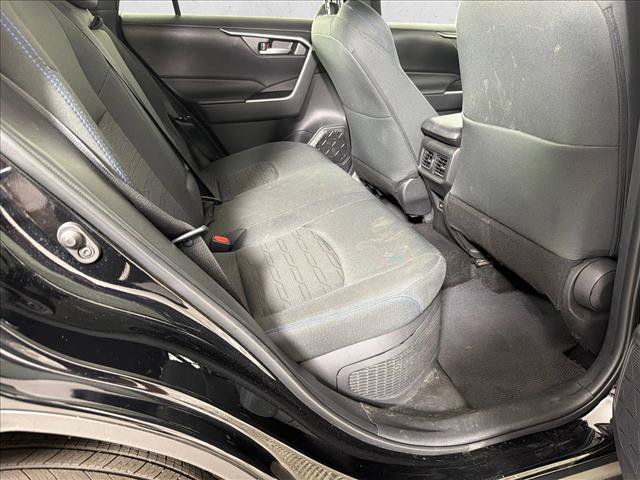 Used 2024 Toyota RAV4 SE AWD/4WD image 15