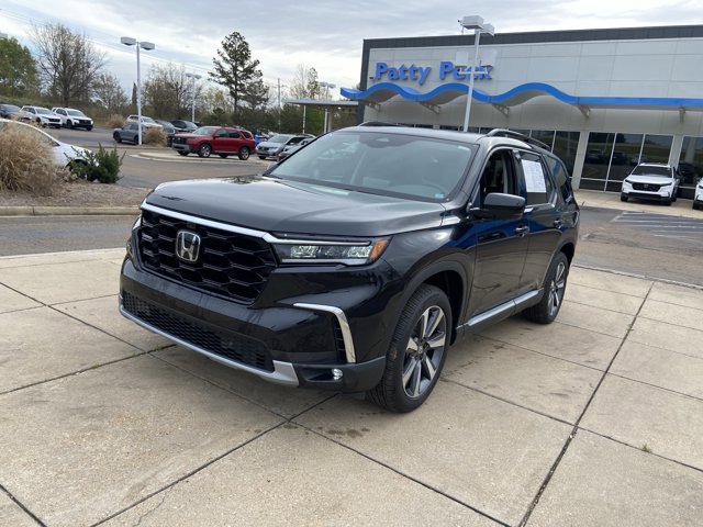 Used 2025 Honda Pilot Elite image 4