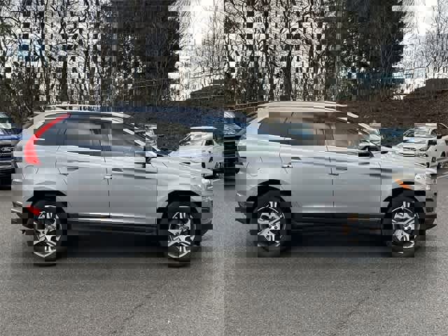 Used 2013 Volvo XC60 T6 image 3