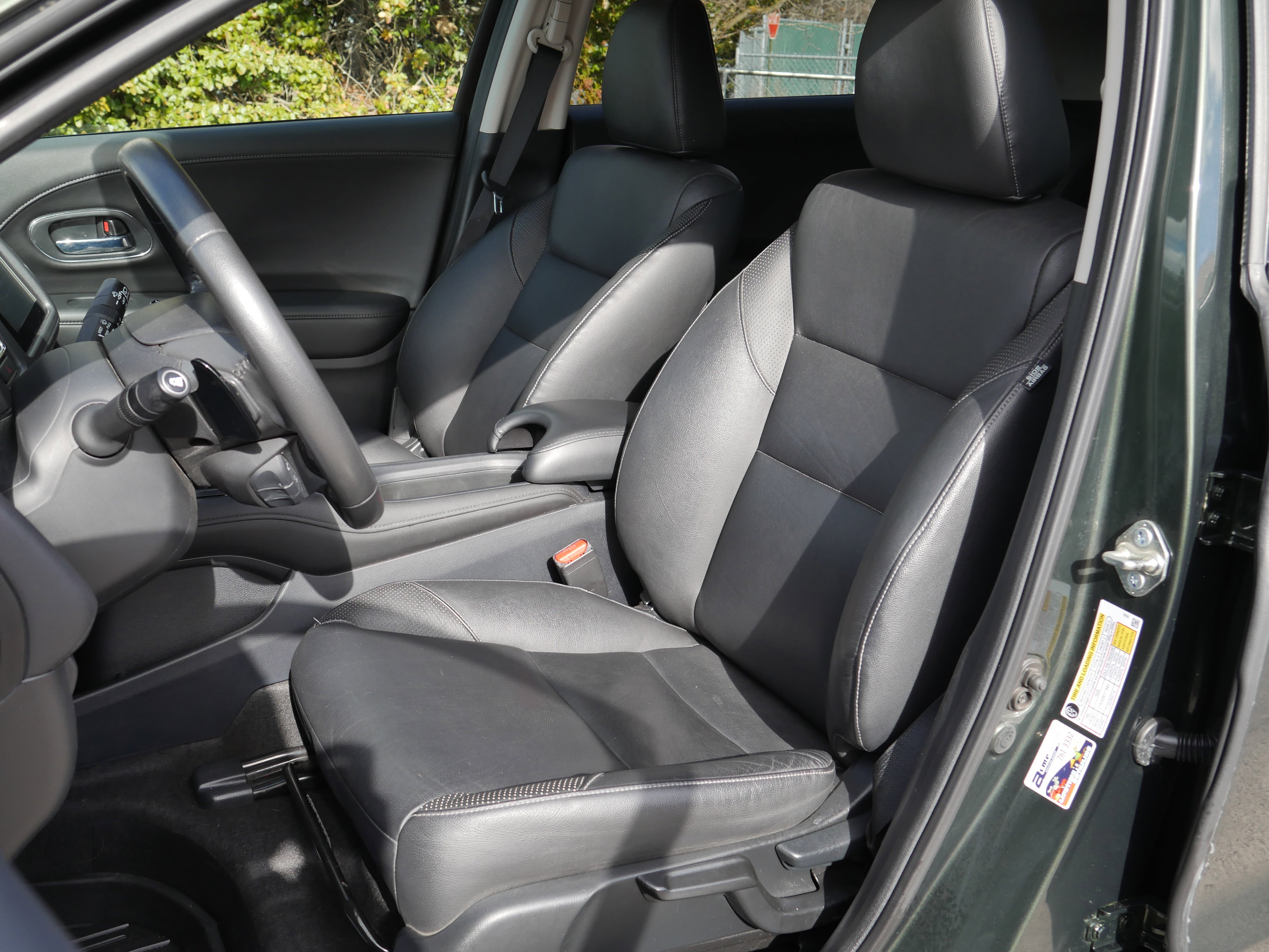 Used 2017 Honda HR-V EX-L image 34