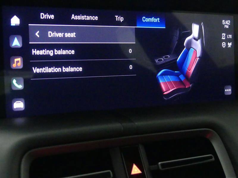 Used 2023 Porsche Taycan GTS image 15