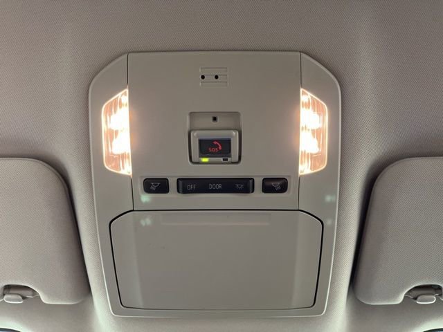 Used 2023 Toyota Highlander L image 36