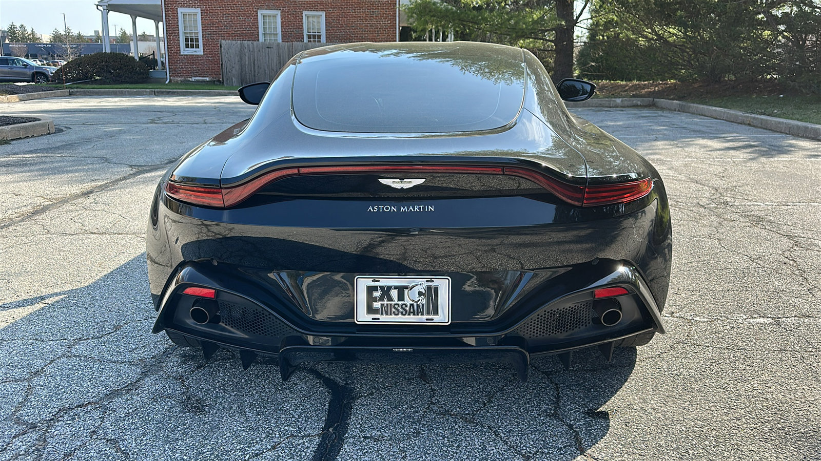 Used 2020 Aston Martin V8 Vantage Coupe image 6