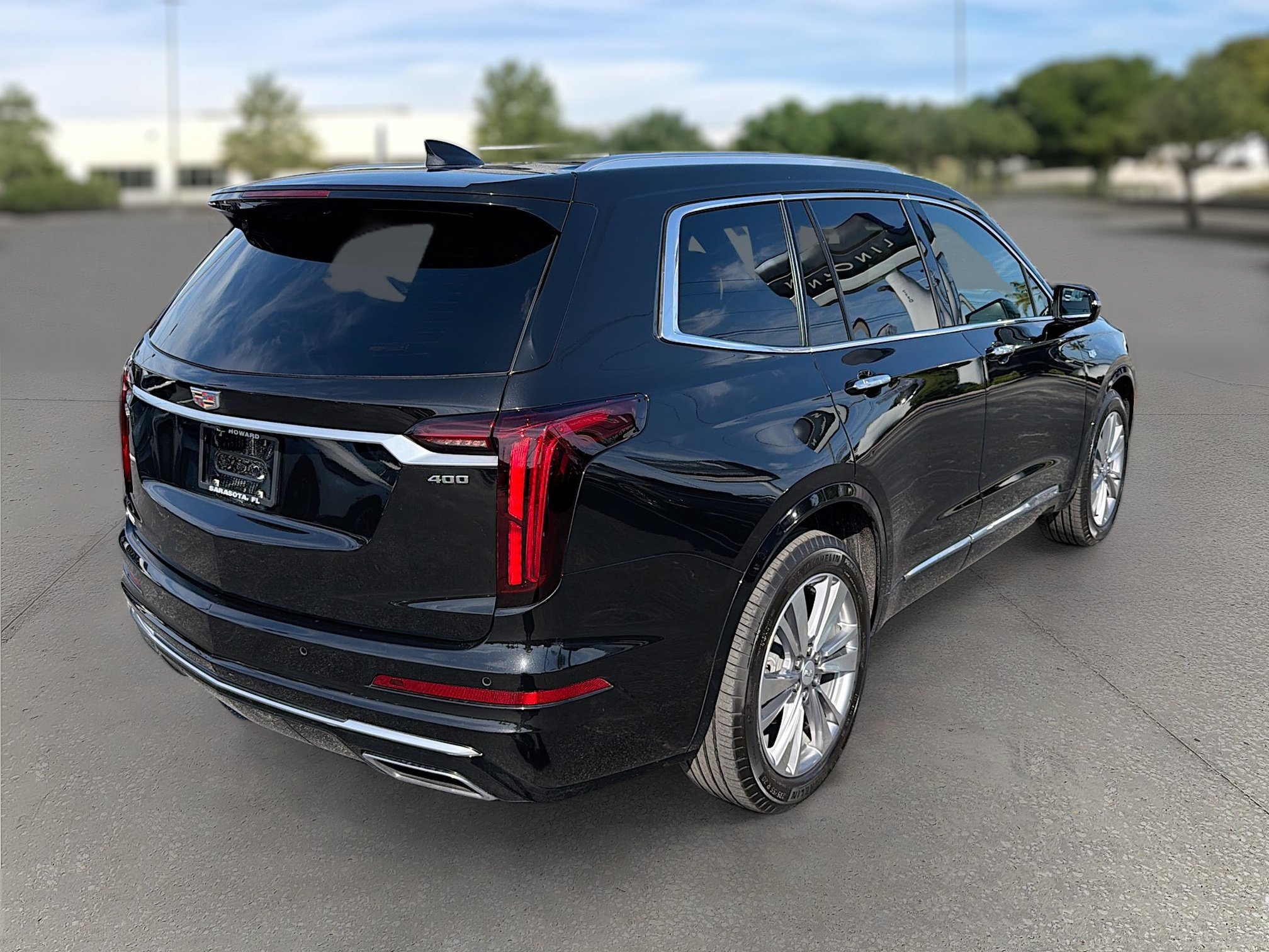 Used 2024 Cadillac XT6 Premium Luxury FWD image 7