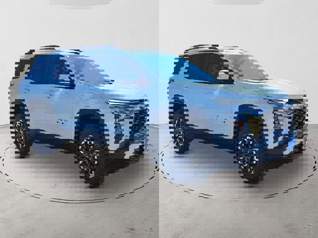 New 2026 Chevrolet Equinox ACTIV w/ Convenience Package III image 3