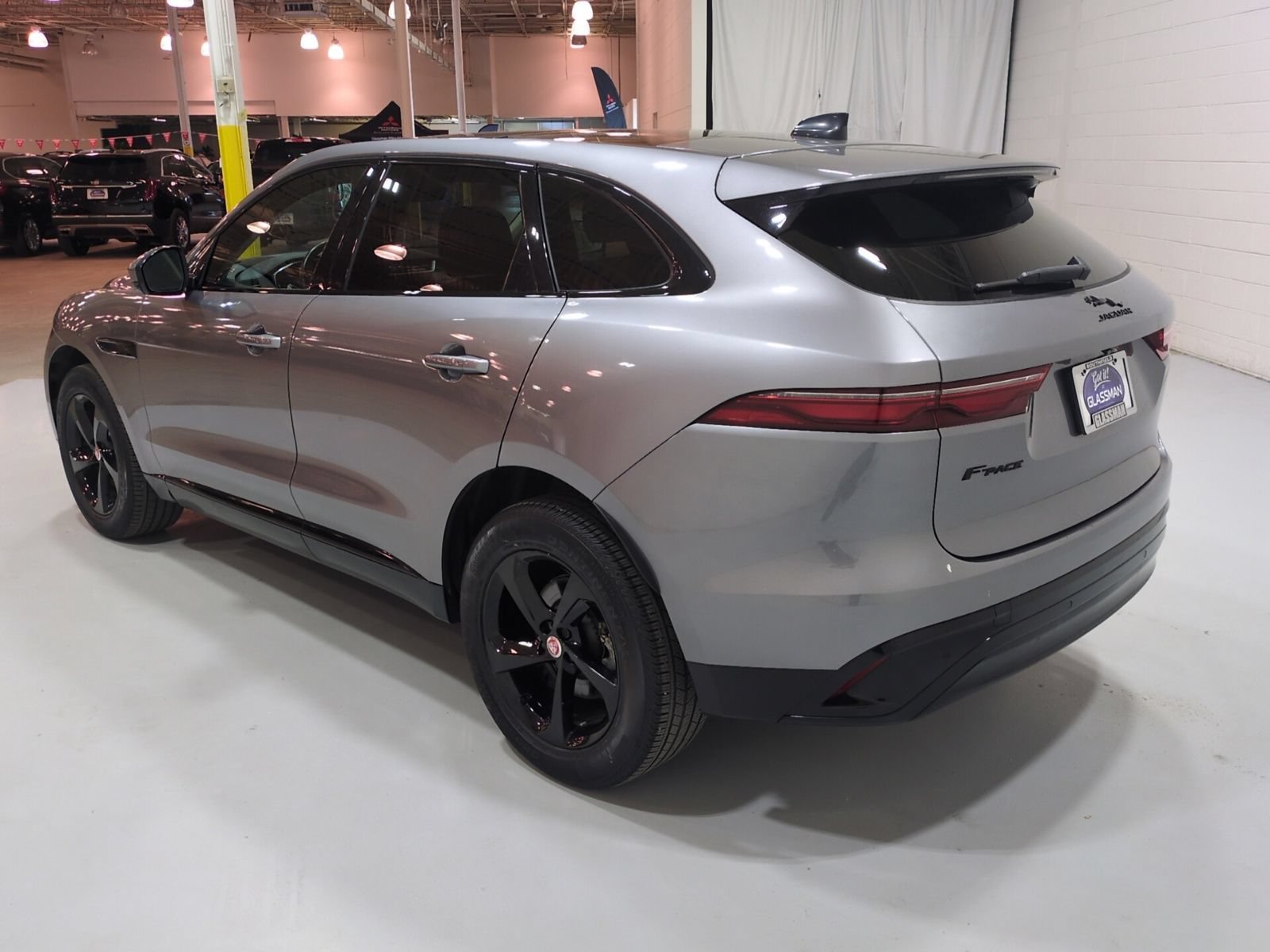 Used 2023 Jaguar F-PACE S AWD/4WD image 5