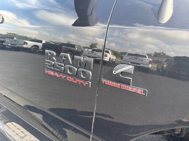 Used 2018 RAM 2500 SLT w/ Black Appearance Group AWD/4WD image 12
