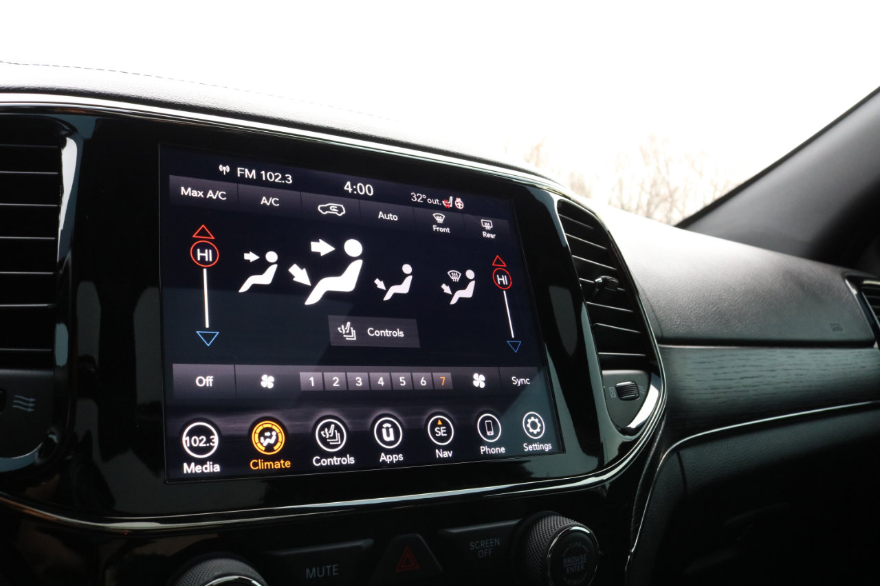 Used 2020 Jeep Grand Cherokee High Altitude image 26