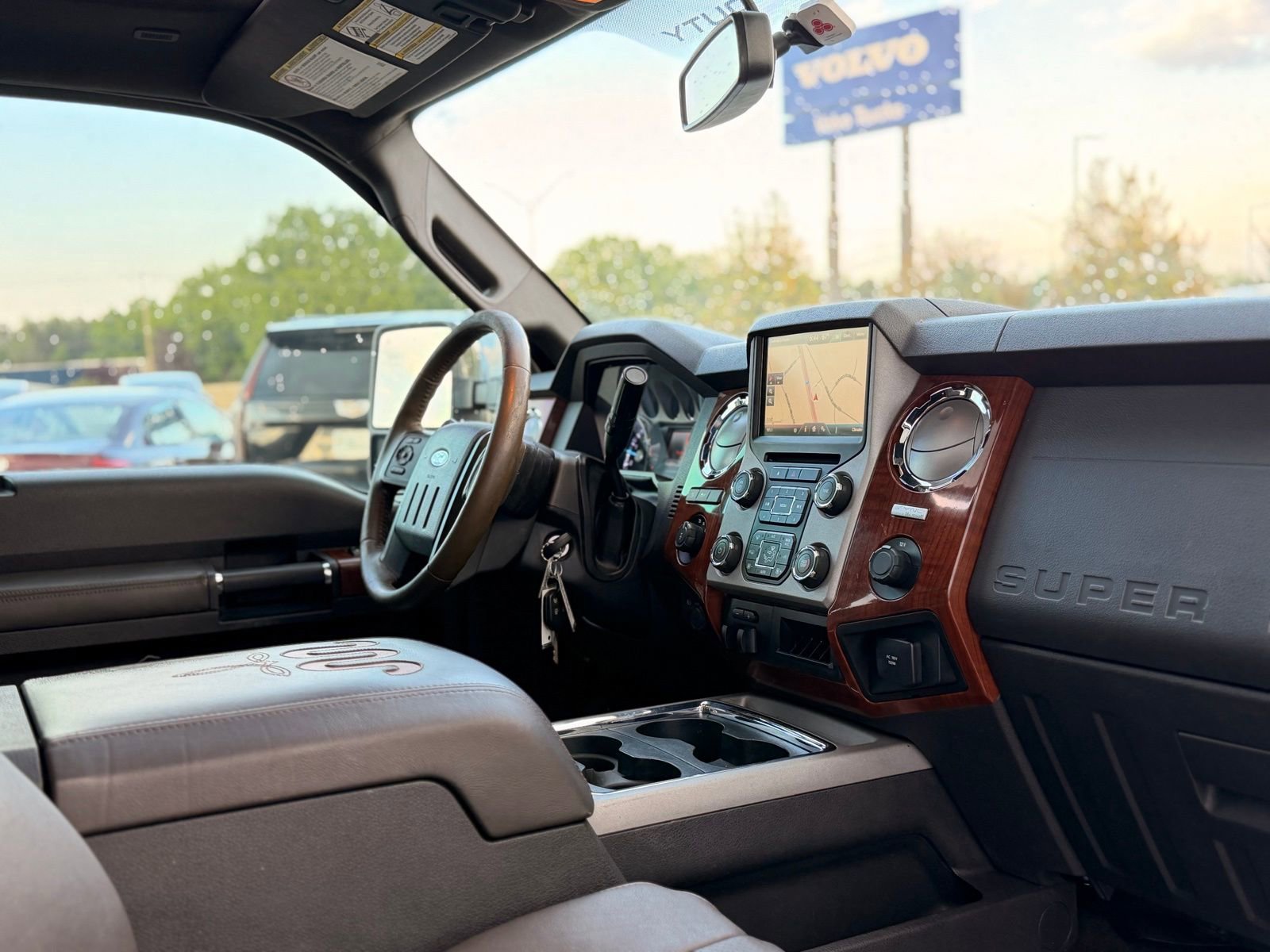 Used 2015 Ford F250 King Ranch w/ King Ranch w/Chrome Package image 36