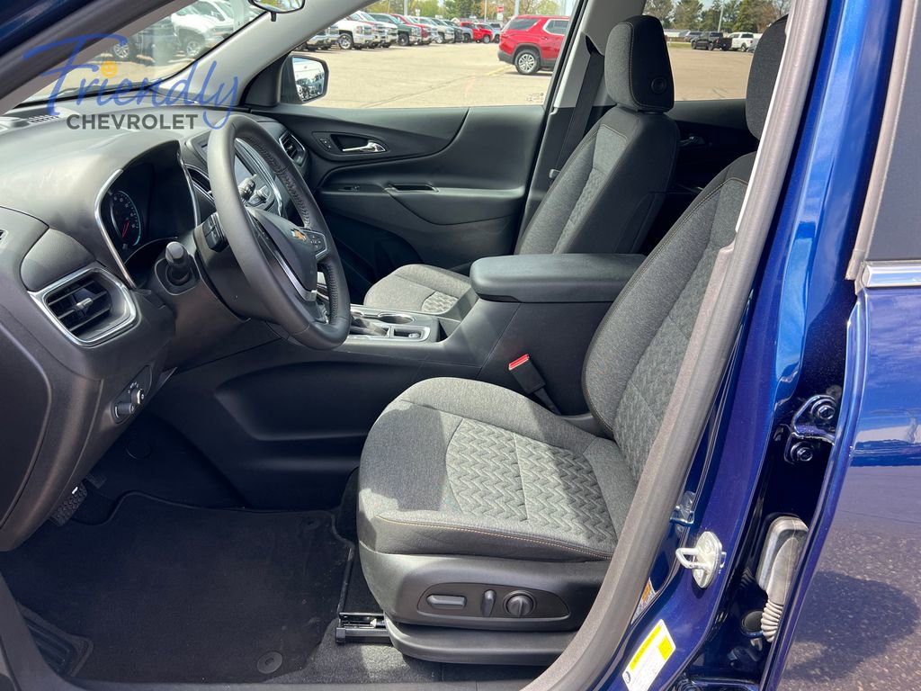 Certified 2022 Chevrolet Equinox LT AWD/4WD image 13